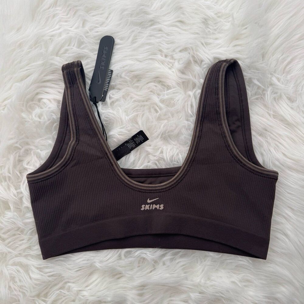 Nike Skims Ribbed Seamless Micro Scoop Bra Phoenix Truffle Size Small